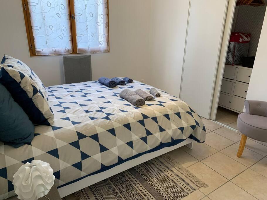 אברמס Gite 3 Etoiles Les Gourlines Avec Balneo, Veranda, Piscine Et Garage מראה חיצוני תמונה