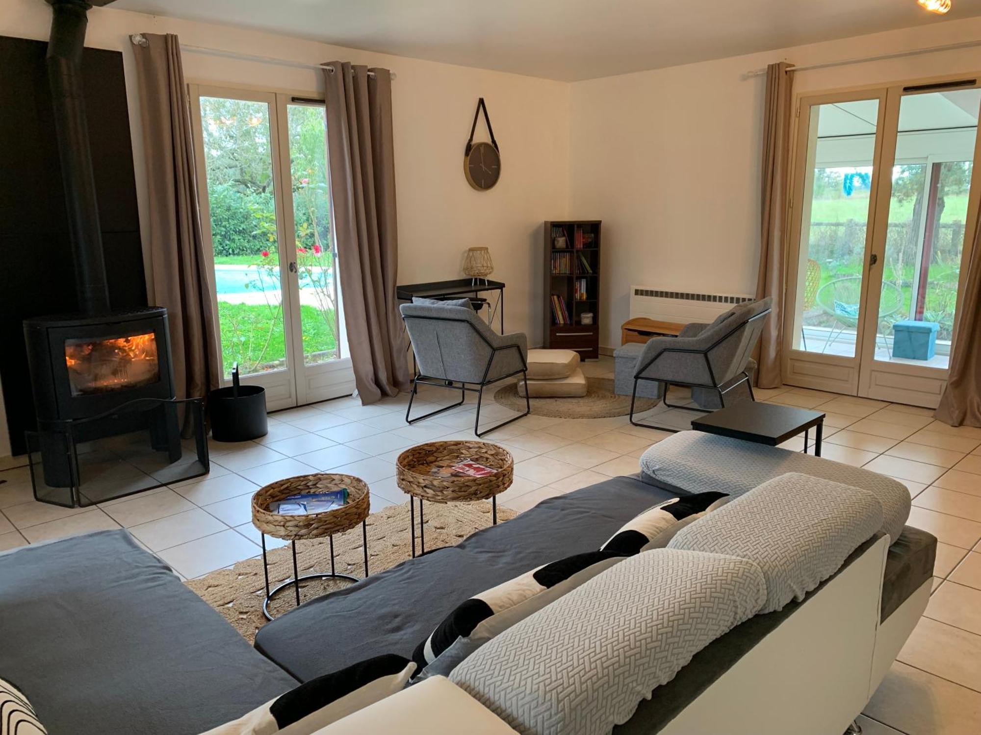 אברמס Gite 3 Etoiles Les Gourlines Avec Balneo, Veranda, Piscine Et Garage מראה חיצוני תמונה